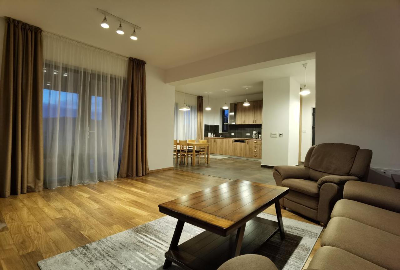Edanapartments Tohanu Nou ภายนอก รูปภาพ
