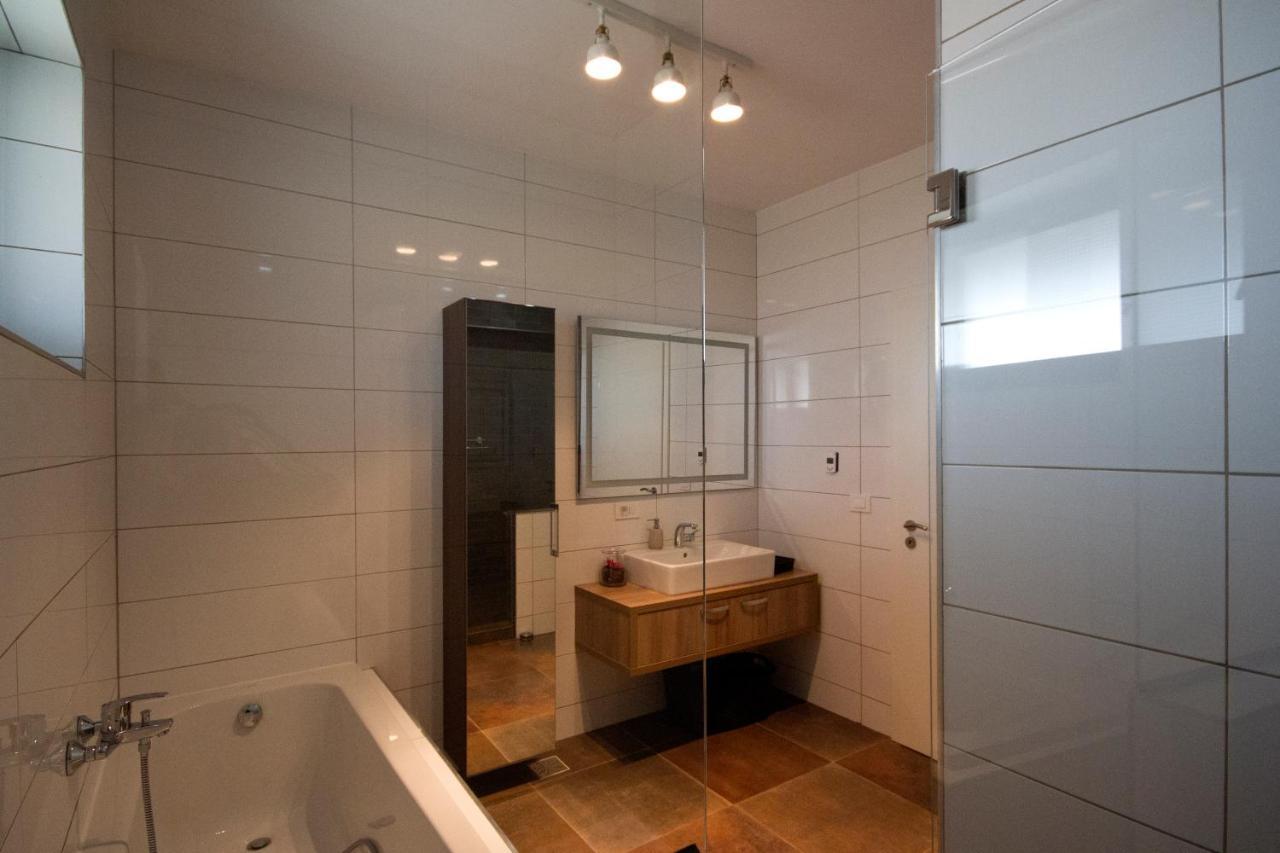 Edanapartments Tohanu Nou ภายนอก รูปภาพ